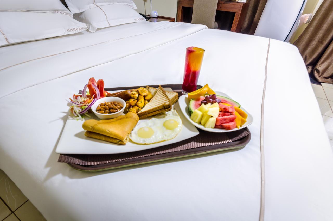 Igar Plaza Hotel 金贾 外观 照片